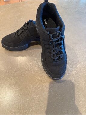 Bloch women’s dance sneakers